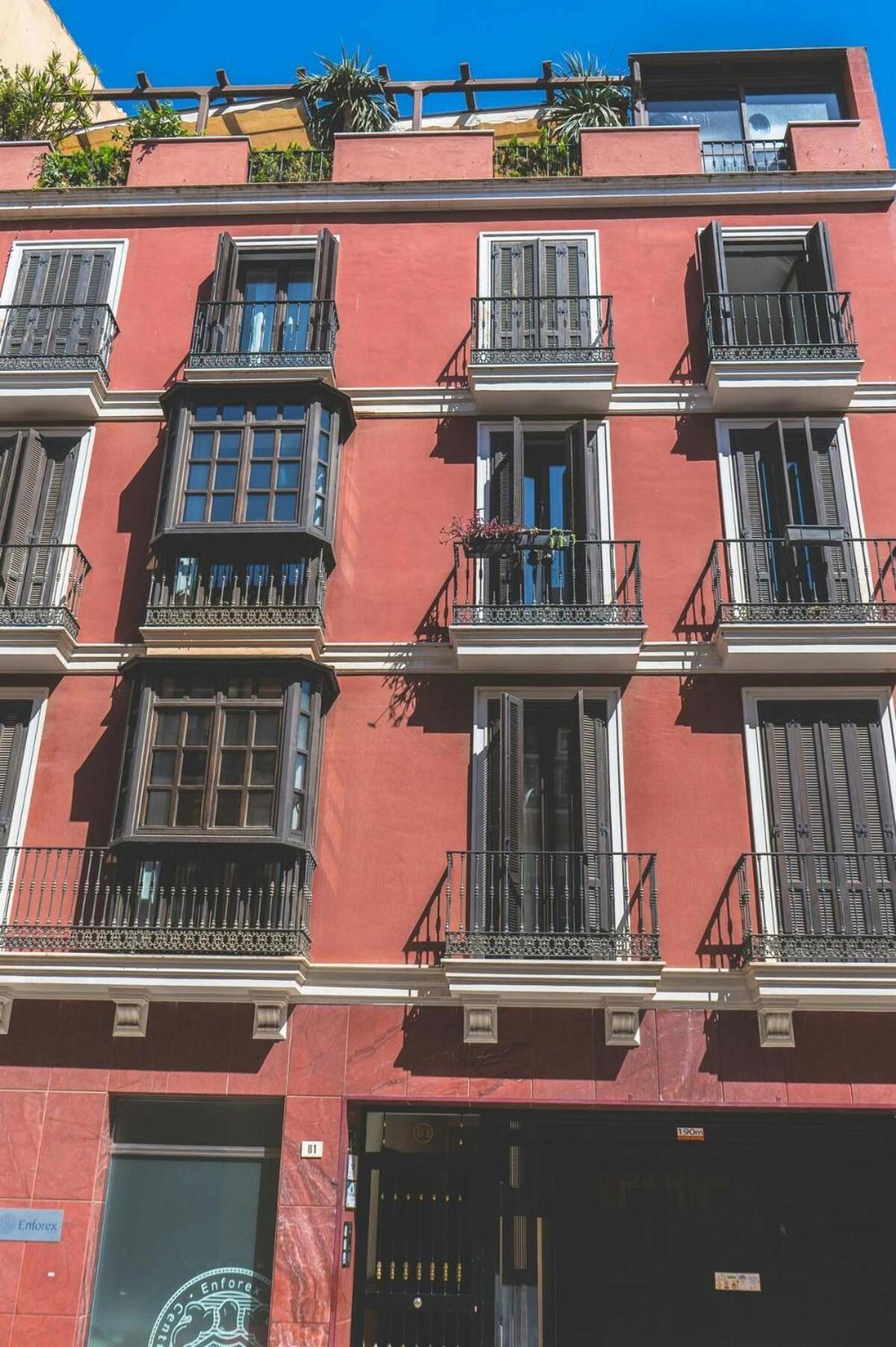 Centrico Apartamento En Calle Carreteria - マラガ エクステリア 写真
